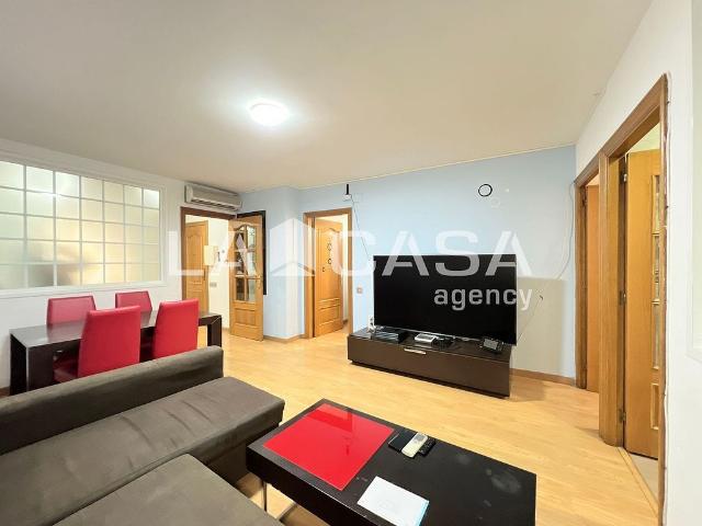 Piso en venta en avenida D'alfons XIII, Badalona, de 114 m² 4 habitaciones por 283.500