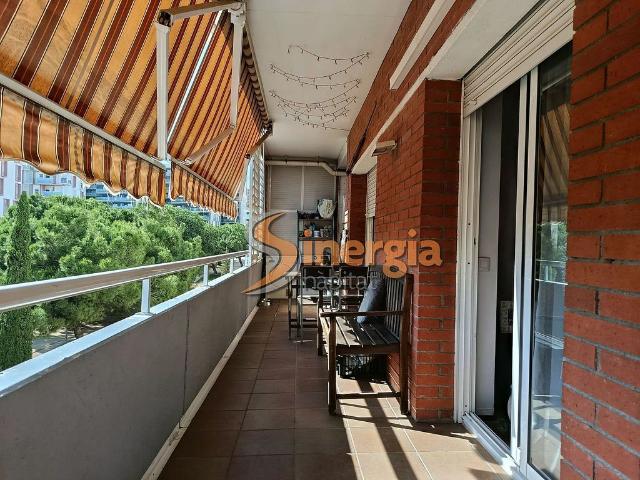 Piso en venta en avenida D'álvarez de Castro, Hospitalet de Llobregat, L´, de 96 m² 4 habitaciones por 497.000