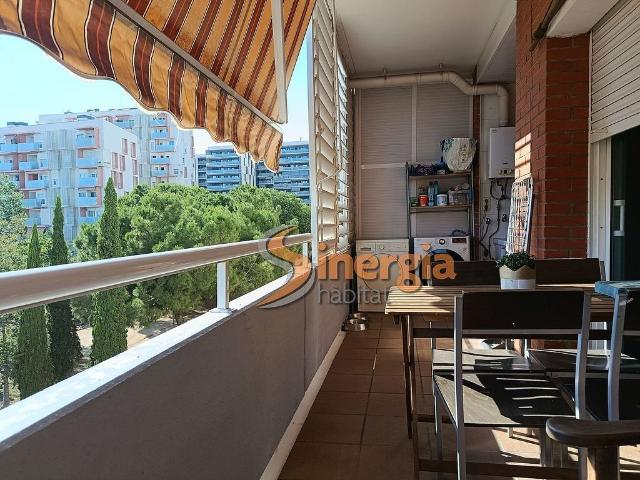 Piso en venta en avenida D'álvarez de Castro, Hospitalet de Llobregat, L´, de 96 m² 4 habitaciones por 497.000