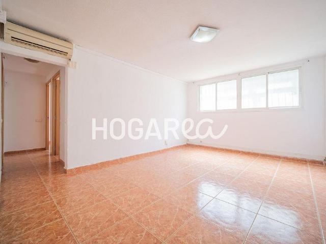 Piso en venta en avenida D'europa, Hospitalet de Llobregat, L´, de 68 m² 3 habitaciones por 212.000