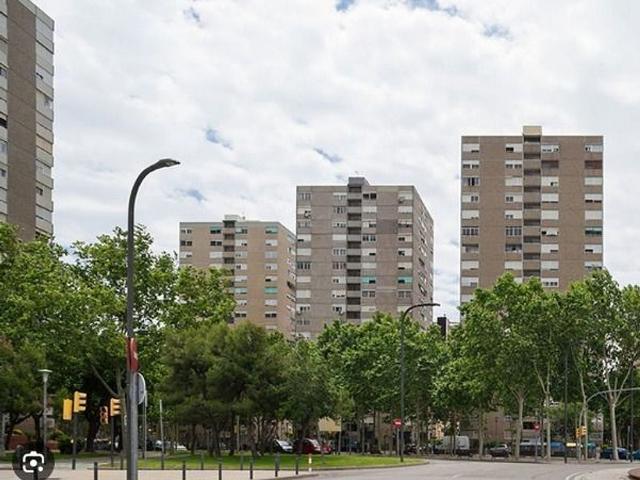 Piso en venta en avenida D'europa, Hospitalet de Llobregat, L´, de 72 m² 3 habitaciones por 140.000