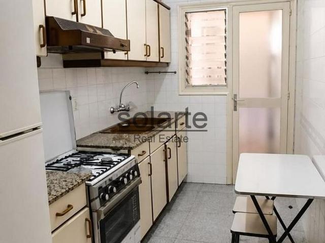 Piso en venta en avenida D'europa, Hospitalet de Llobregat, L´, de 73 m² 3 habitaciones por 199.000