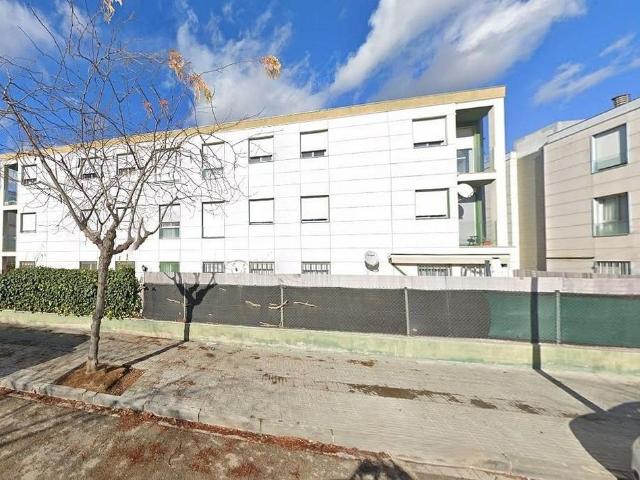 Piso en venta en avenida De Catalunya, Granada, La, de 105 m² 2 habitaciones por 99.000