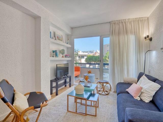 Piso en venta en calle Ridaura, Santa Cristina d´Aro, de 62 m² 2 habitaciones por 230.000