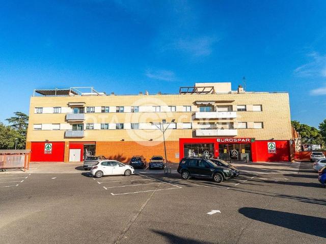 Piso en venta en avenida De Castellvell, Reus, de 98 m² 4 habitaciones por 295.000