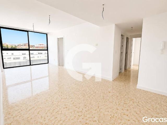Piso en Venta en Avenida de Abril 9 de Octubre