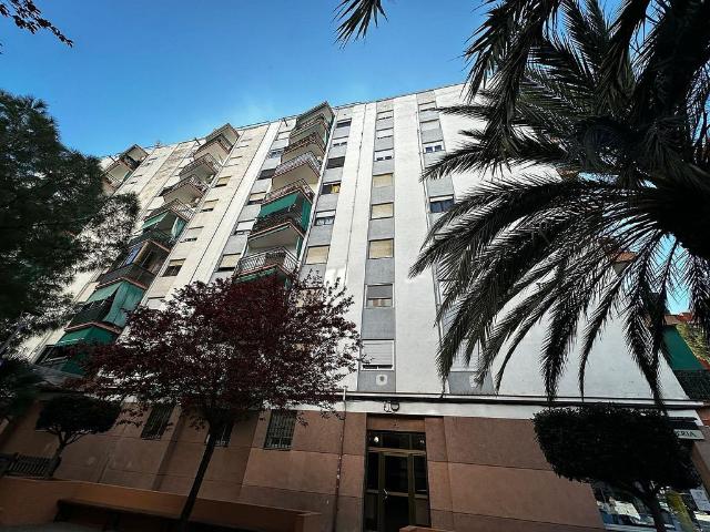 Piso en venta en avenida De Francesc Macià, Vilanova i La Geltrú, de 87 m² 3 habitaciones por 184.800
