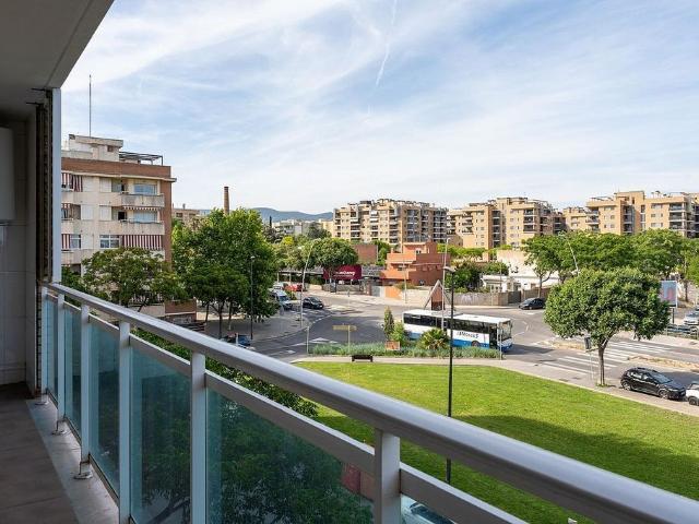 Piso en venta en avenida De Josep Pla, Reus, de 94 m² 3 habitaciones por 250.000