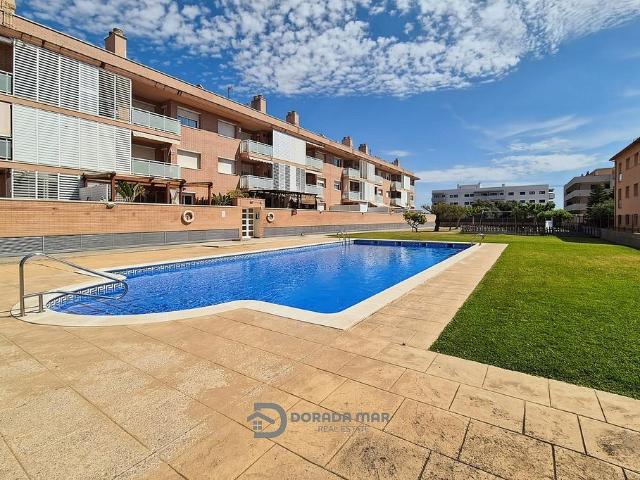 Piso en venta en avenida De L'onze de Setembre, Cubelles, de 105 m² 4 habitaciones por 328.000