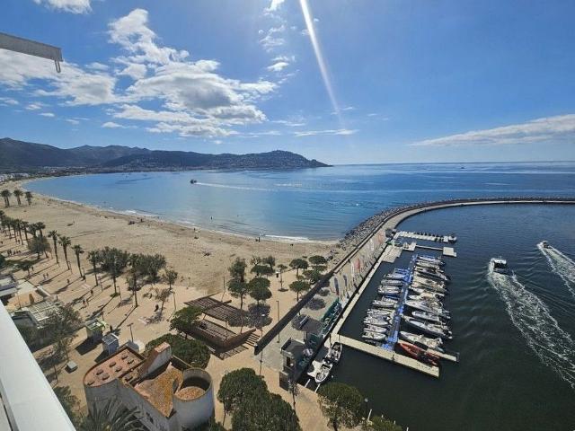 Piso en venta en avenida De la Bocana, Roses, de 75 m² 2 habitaciones por 420.000