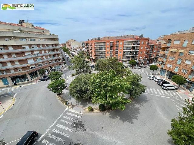 Piso en venta en avenida De la Pau, Mollerussa, de 90 m² 3 habitaciones por 185.000