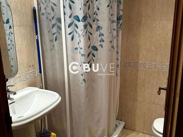 Piso en venta en avenida De Mossèn Jacint Verdaguer, Santa Perpètua de Mogoda, de 79 m² 2 habitaciones por 220.000