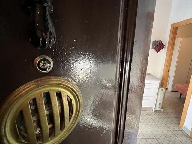 Piso en venta en avenida De Madrid, Barcelona, de 50 m² 1 habitación por 290.000