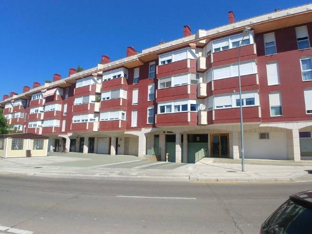 Piso en Venta en Avenida de Madrid