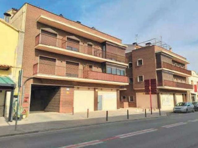 Piso en venta en avenida De Setembre, Bellcaire d´Urgell, de 75 m² 3 habitaciones por 47.500 €