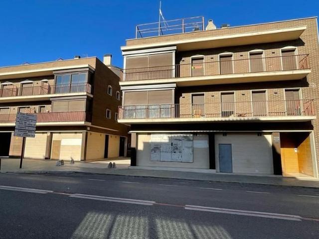 Piso en venta en avenida De Setembre, Bellcaire d´Urgell, de 78 m² 3 habitaciones por 51.500 €