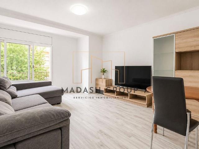 Piso en venta en avenida De Pere El Cerimoniós, Reus, de 81 m² 3 habitaciones por 85.700