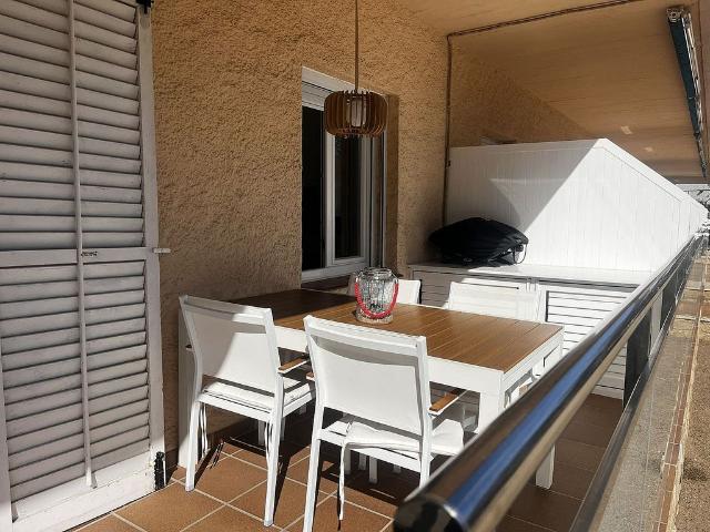 Piso en venta en avenida De Platja D'aro, Castell Platja d´Aro, de 45 m² 2 habitaciones por 299.000