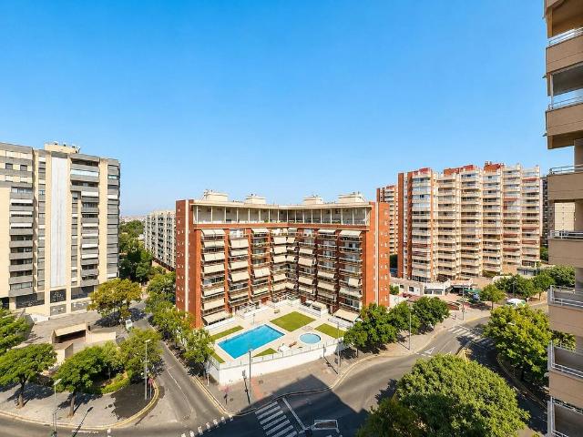 Piso en venta en avenida De Roma, Tarragona, de 103 m² 3 habitaciones por 315.000