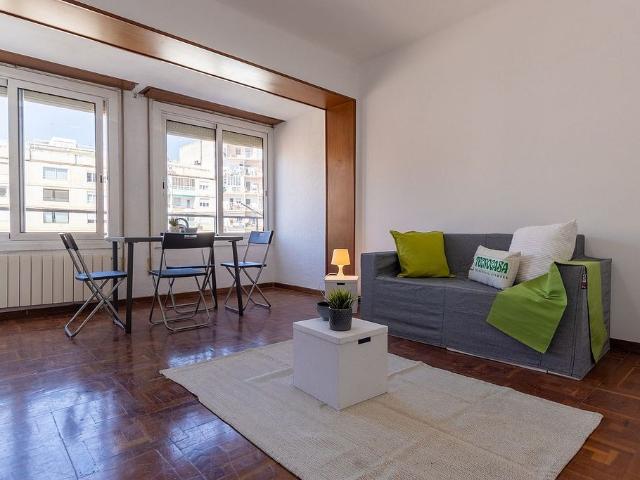 Piso en venta en avenida De Ramón y Cajal, Tarragona, de 105 m² 4 habitaciones por 212.000