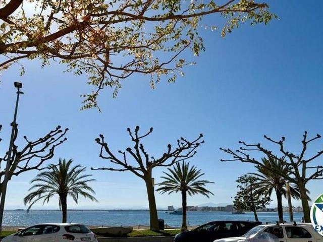 Piso en venta en avenida De Rhode, Roses, de 59 m² 2 habitaciones por 162.000
