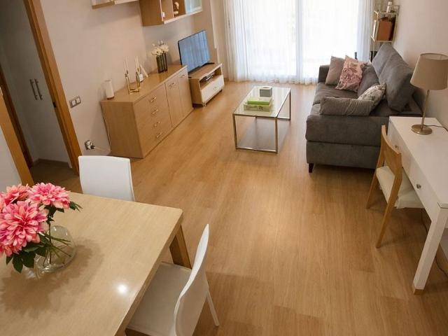 Piso en venta en avenida Del Marquès de Montroig, Badalona, de 91 m² 2 habitaciones por 184.000