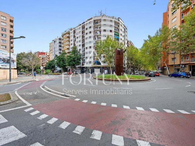 Piso en venta en avenida Del Cardenal Vidal i Barraquer, Reus, de 71 m² 2 habitaciones por 139.700