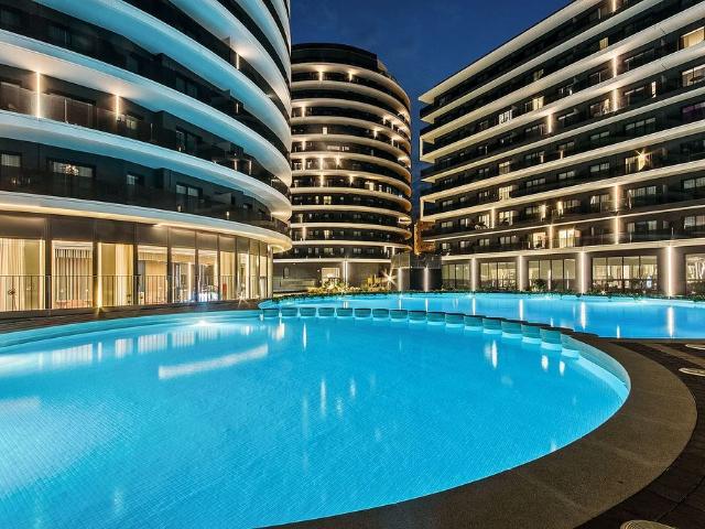 Piso en venta en avenida Del Carrilet, Barcelona, de 41 m² 1 habitación por 300.000