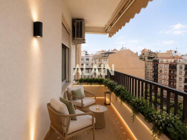 PISO EN VENTA EN AVENIDA DEL CID DE VALENCIA DOS PISOS EN UNO SE PUEDE SEPARAR, GARAJE EN FINCA