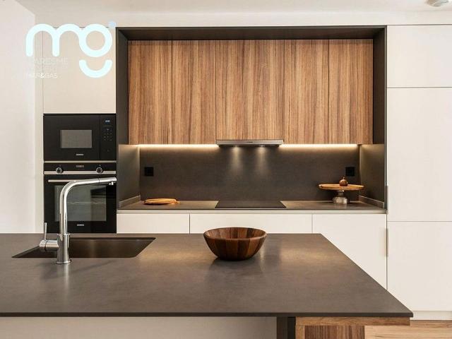 Piso en venta en avenida Del President Companys, Badalona, de 114 m² 2 habitaciones por 625.000
