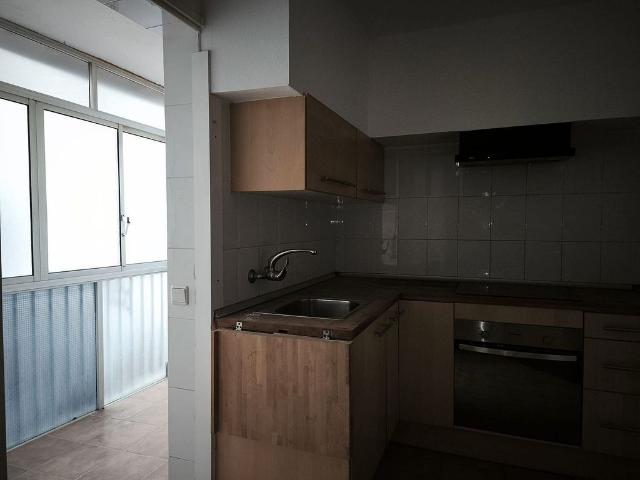 Piso en venta en avenida Del President Macià, Reus, de 85 m² 4 habitaciones por 148.360
