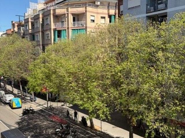 Piso en venta en avenida Del Torrent Gornal, Hospitalet de Llobregat, L´, de 37 m² 2 habitaciones por 129.000