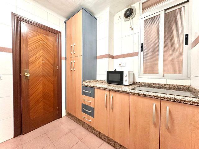 Piso en venta en Avenida Dilar