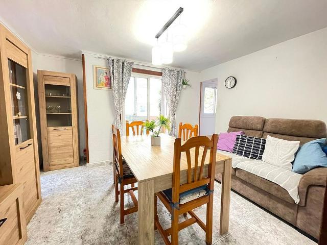 Piso en venta en avenida Fabregada, Hospitalet de Llobregat, L´, de 52 m² 3 habitaciones por 175.000