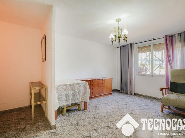 Piso en venta en avenida Mare de Déu de Bellvitge, Hospitalet de Llobregat, L´, de 78 m² 3 habitaciones por 190.000