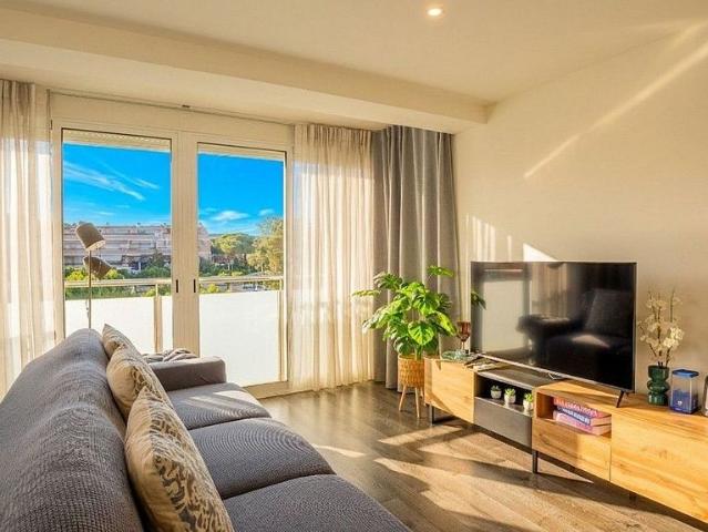 Piso en venta en avenida Mediterrània, Castell Platja d´Aro, de 68 m² 2 habitaciones por 315.000