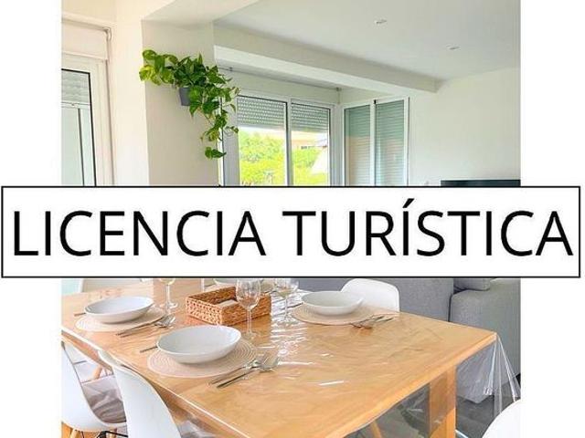 Piso en venta en avenida Mediterrània, Castell Platja d´Aro, de 85 m² 2 habitaciones por 315.000