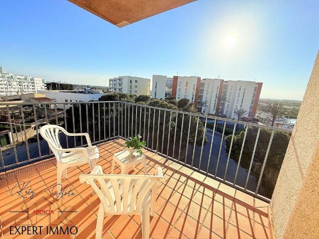 Piso en venta en avenida Pastor, Roses, de 75 m² 2 habitaciones por 159.000 €