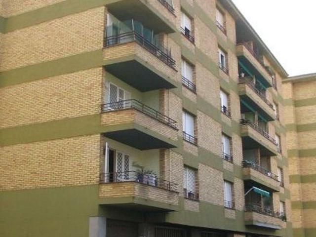 Piso en venta en avenida Rei Jaume II, Olot, de 82 m² 1 habitación por 88.000
