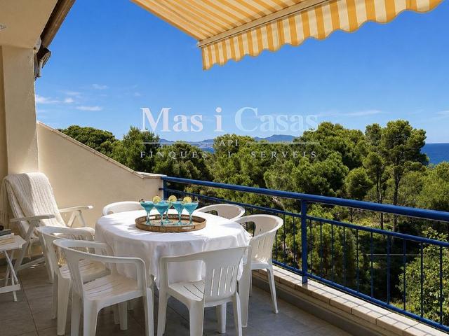 Piso en venta en avenida Riells, Escala, L´, de 81 m² 3 habitaciones por 289.000