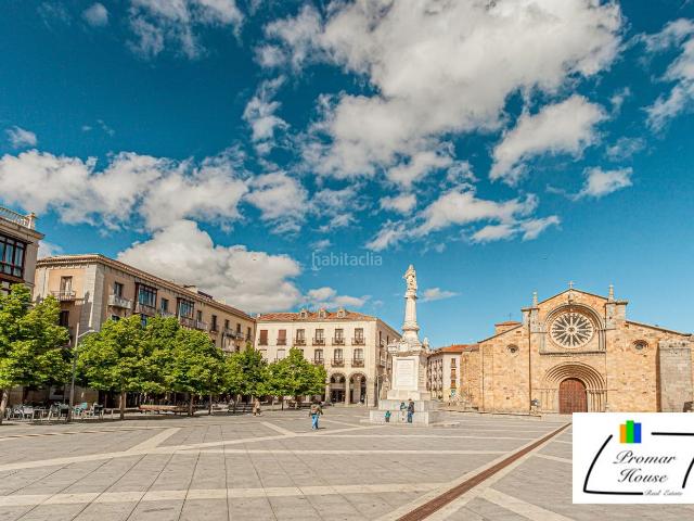 Piso en venta en Ávila, Centro. Piso en venta en Centro Mercado Grande, 7 dormitorios. Pisos.