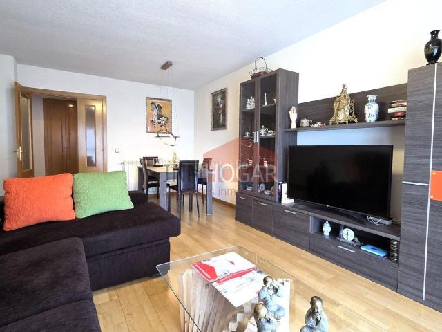 Piso en venta en Ávila, Sónsoles. PISO EN DERECHOS HUMANOS. Pisos.