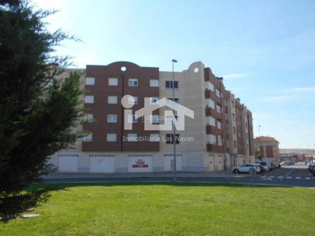 Piso en venta en Ávila, Sónsoles. Piso en venta en AVILA, zona de Sonsoles calle Gardenias. Pisos.