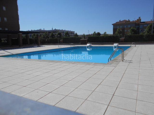Piso en venta en Ávila, Sónsoles. VIVIENDA DE 3 DORMITORIOS, 2 GARAJES, 1 TRASTERO. Pisos.