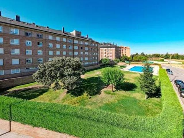 Piso en Venta en Ávila