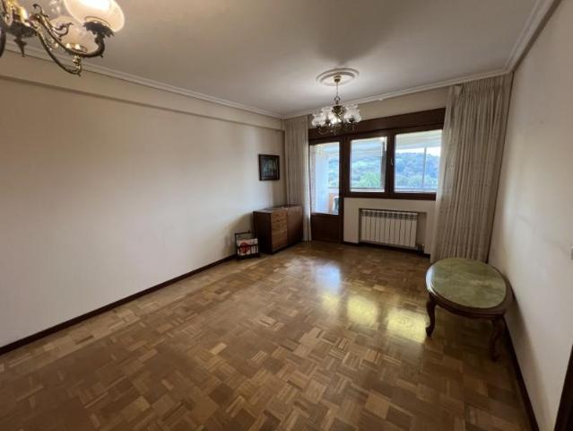 Piso en venta en Avilés, Avilés