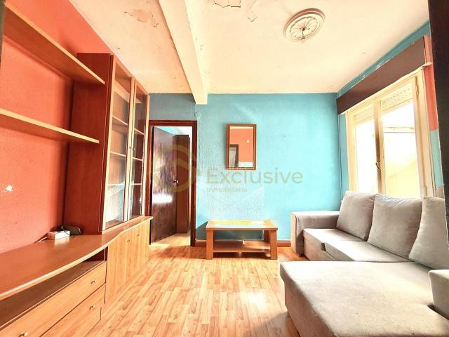 Piso en venta en Avilés, Centro. Apartamento Centro Avilés A REFORMAR. Pisos.