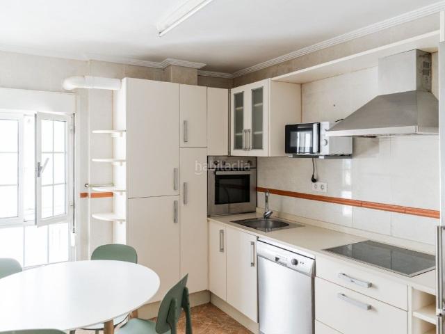 Piso en venta en Avilés, Centro. Piso 3 habitaciones Venta Avilés. Pisos.