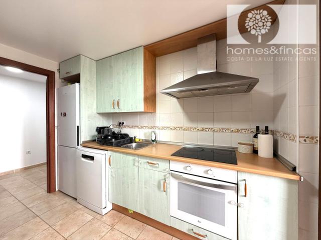 Piso en venta en Ayamonte, Costa Esuri. Precioso Apartamento de 2 Dormitorios en Venta en la Urbanización Vista Esuri. Pisos.