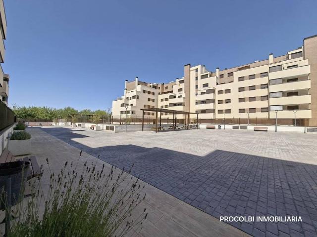 Piso en Venta en Ayuntamiento Avenida Siglo XXI